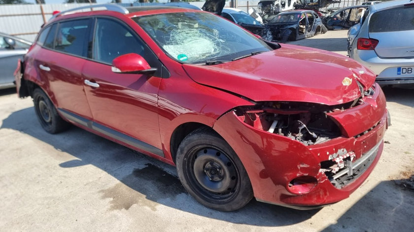 Capota portbagaj spate Renault Megane 3 2010 break 1.9 dci F9Q870