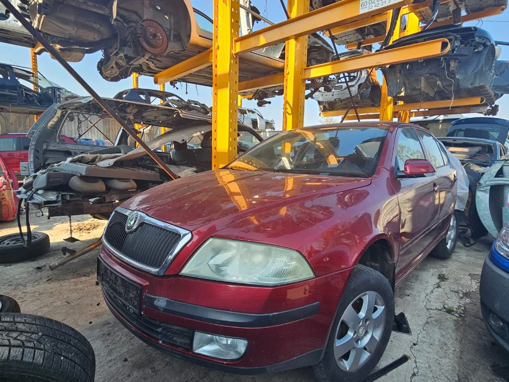 Capota portbagaj spate Skoda Octavia 2 2006 berlina 1.6 BSE