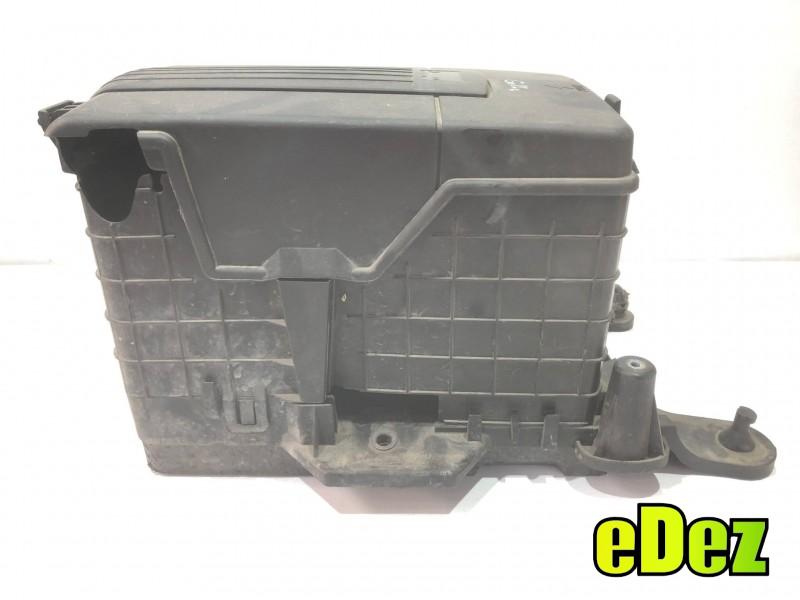 Carcasa baterie Volkswagen Golf 5 (2004-2009) 1k0915335c