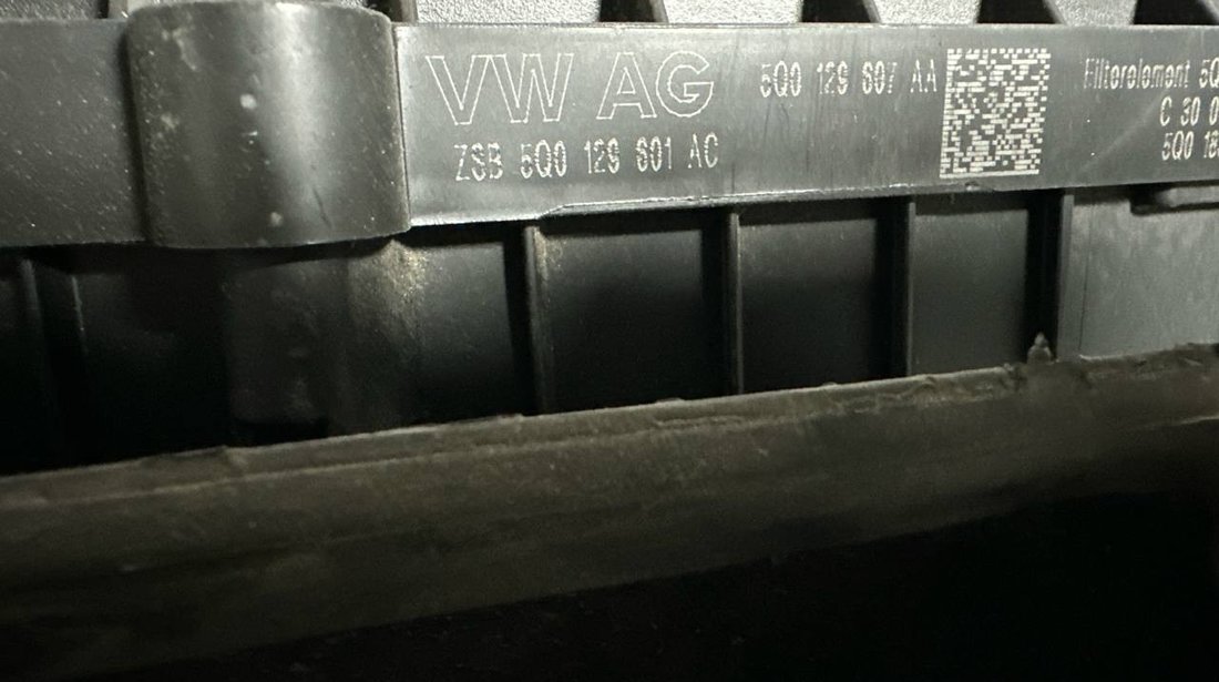 Carcasa filtru aer 5Q0129601AC VW Tiguan II (AD1) 2.0 TDI