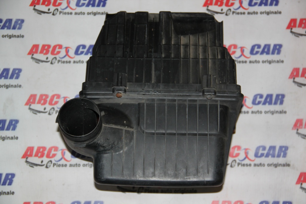 Carcasa filtru aer Peugeot 307 1.6 HDI cod: 9635628980C / 9635629080C model 2002