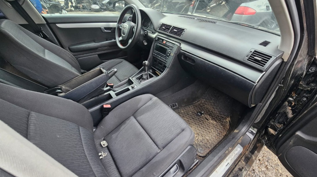 Carcasa filtru motorina Audi A4 B7 2007 berlina 2.0 tdi BPW