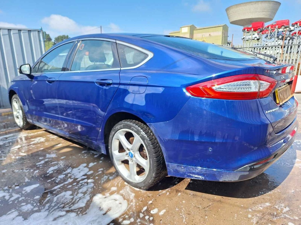 Carcasa filtru motorina Ford Mondeo 5 2015 SEDAN 2.0L Duratorq 150 CP