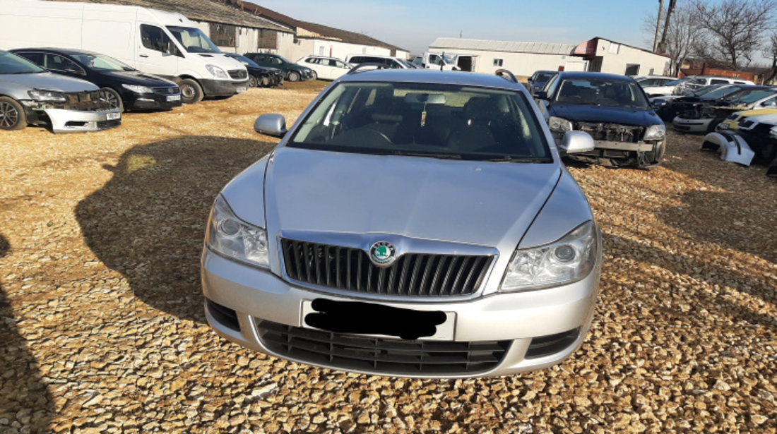 Carcasa filtru motorina Skoda Octavia 2 [facelift] [2008 - 2013] Combi wagon 5-usi 1.6 TDI MT (105 hp)