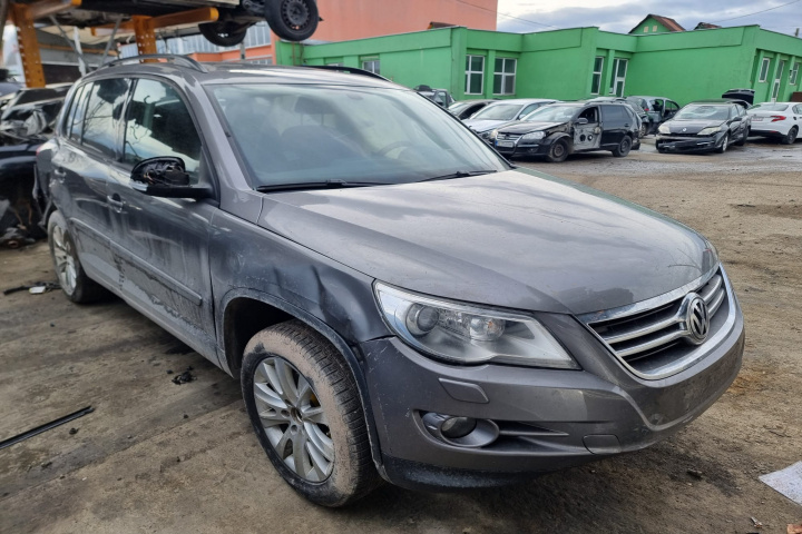 Carcasa filtru motorina Volkswagen Tiguan 2009 suv 2.0 diesel