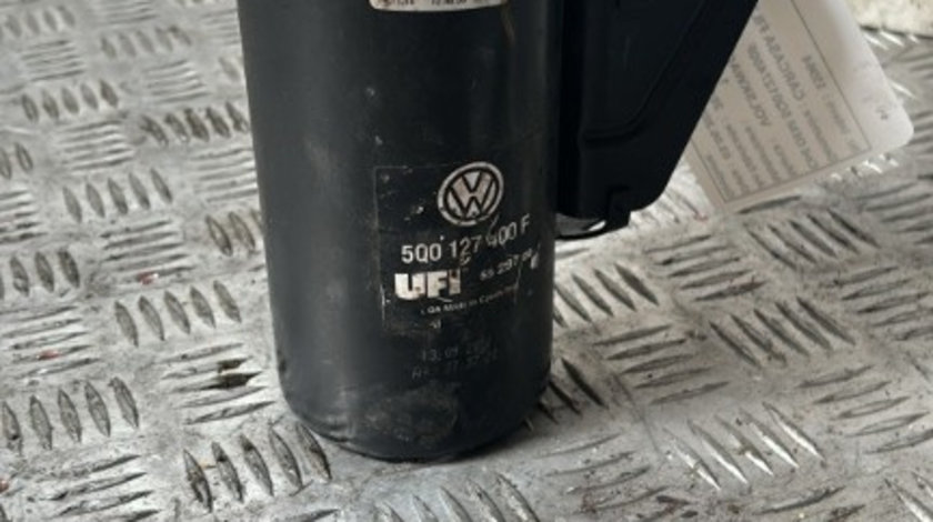 Carcasa filtru motorina Vw Golf 7 variant 1.6 TDI 85KW / 115CP cod motor DGT an 2019 cod 5Q0127400F