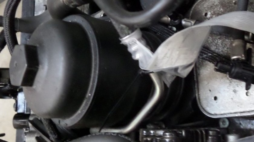 Carcasa filtru ulei Audi A4 (8, B7) 2.7TDI, BSG