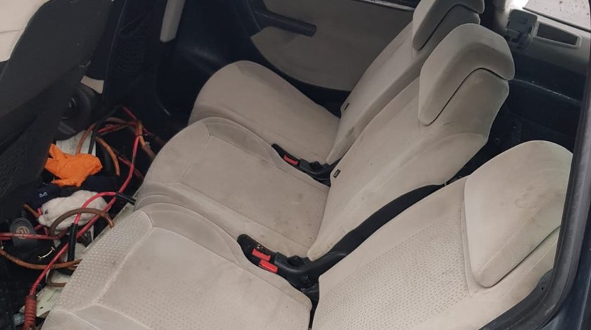 Carenaj aparatori noroi fata Citroen C4 Grand Picasso