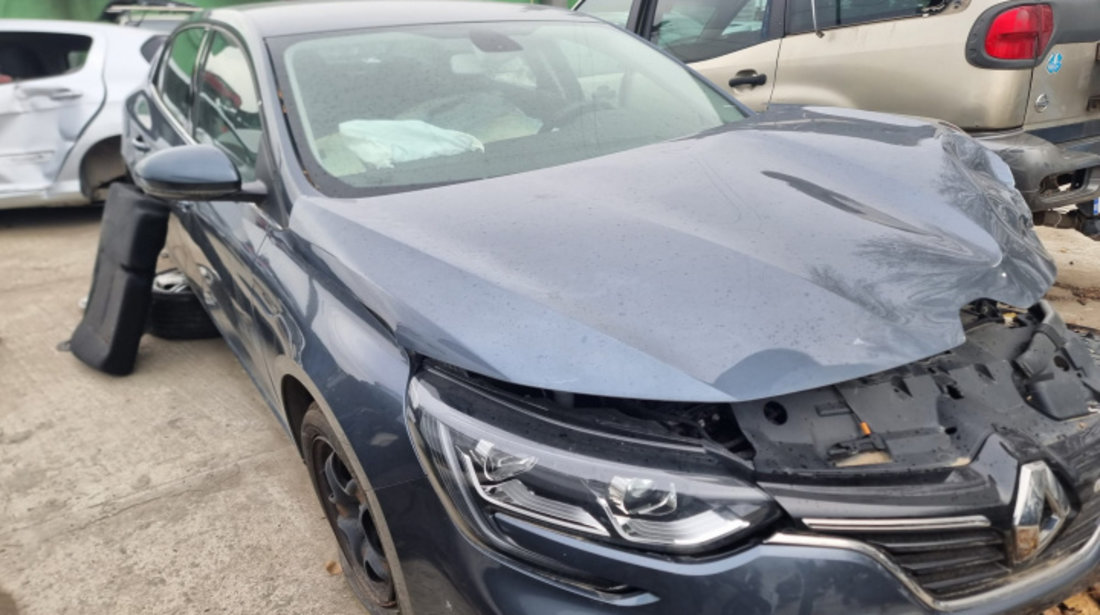 Carenaj aparatori noroi fata Renault Megane 4 2020 berlina 1.3 tce H5H470