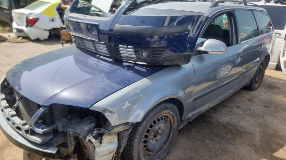 Carenaj aparatori noroi fata Volkswagen Passat B5 2005 break 2.0 tdi BGW