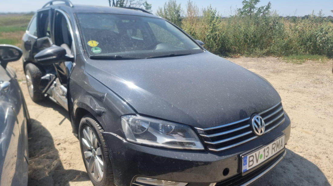 Carenaj roata stânga fata Volkswagen VW Passat B7 [2010 - 2015] 2.0 tdi CFFB