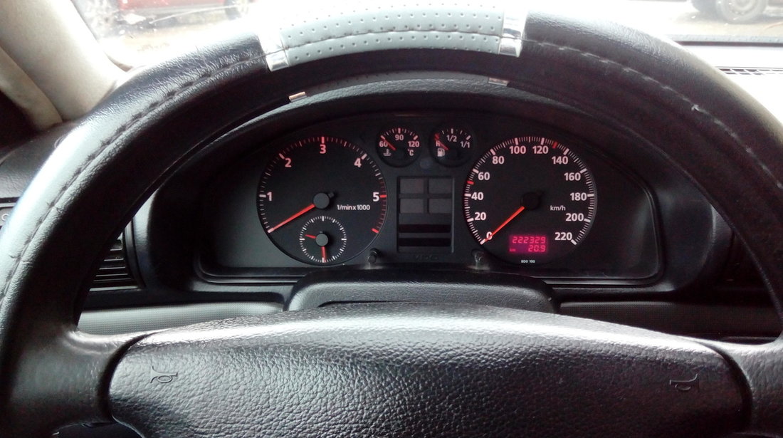 Ceasuri bord Audi A4 B5 #1390441