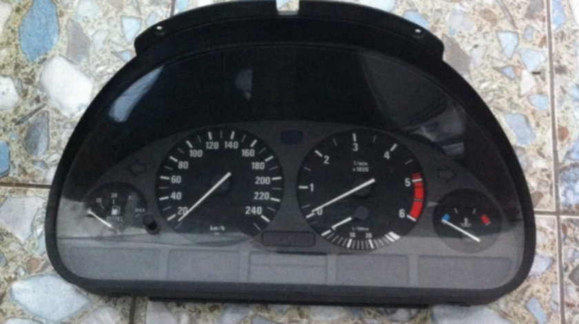 Ceasuri bord BMW Seria 5 E39 [1995 - 2000] Touring wagon 525tds MT (143 hp) 2.5 TDS