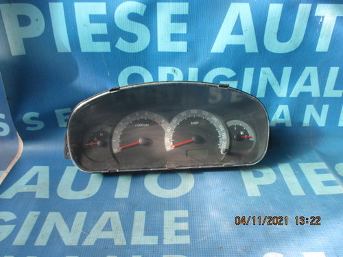 Ceasuri bord Hyundai Elantra 2.0i