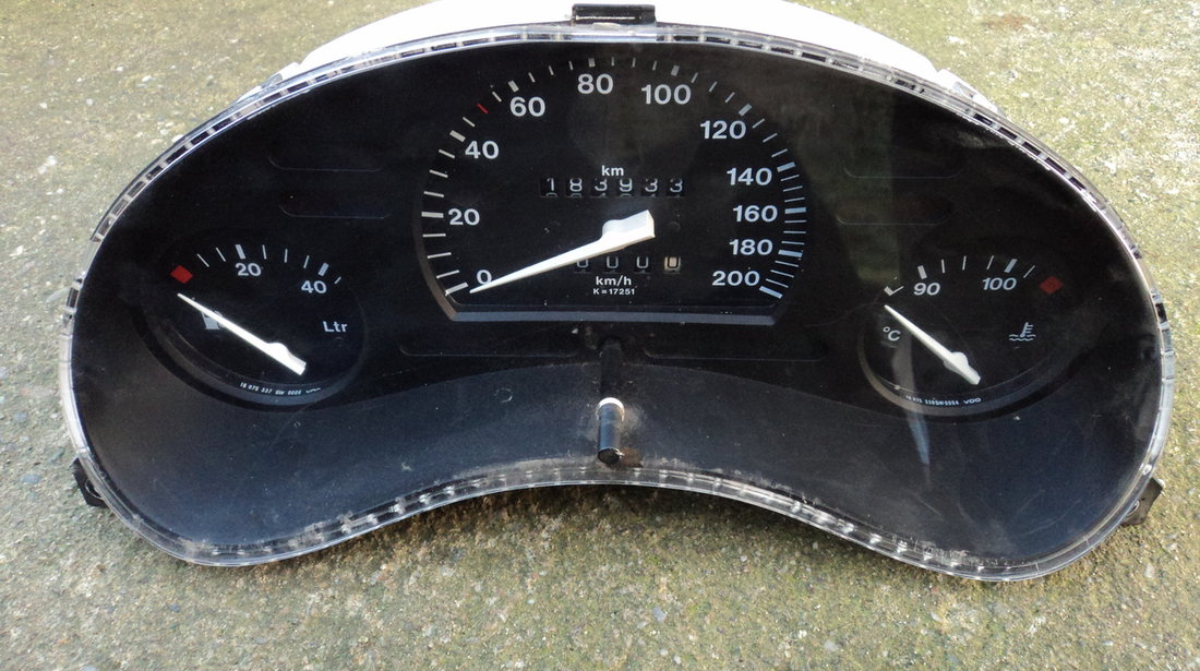 Ceasuri bord ( indicatoare ) Opel Corsa B motor 1.2 benzina #12448173