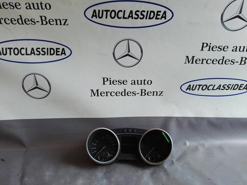 Ceasuri bord Mercedes ML W164 A1645408947