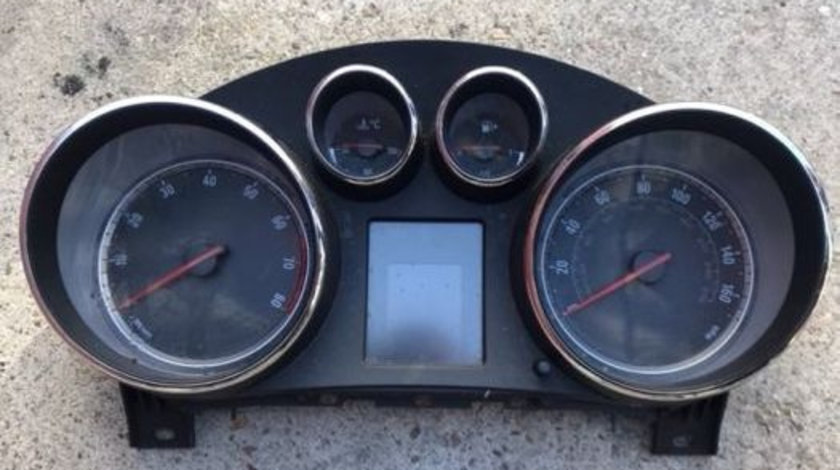 Ceasuri bord Opel Insignia 1.8 benzina,an 2009-2013.