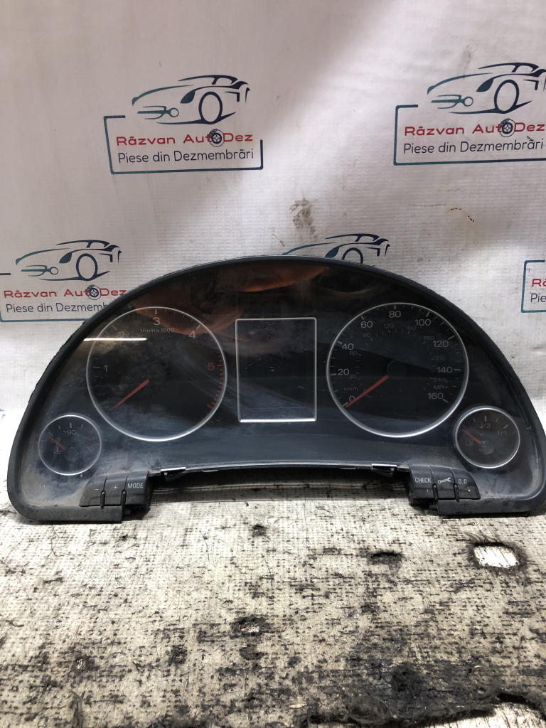 Ceasuri Bord UK Audi A4 B7 2007, 8E0920951E