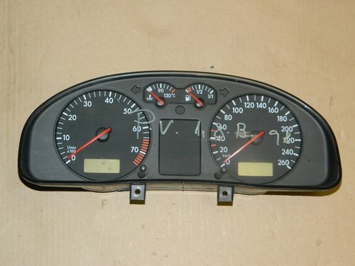 Ceasuri bord VW Passat V 1.8B model 1998