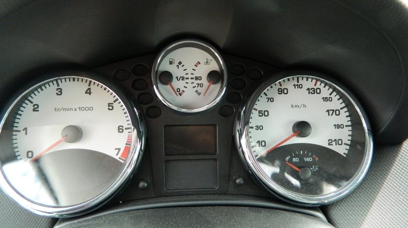 Ceasuri de bord Peugeot 207 Hatchbach model 2006