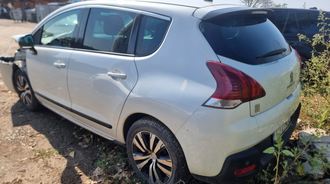 Centura stânga față Peugeot 3008 [facelift] [2013 - 2016] 2.0 hdi Hybrid RHC (RH02)