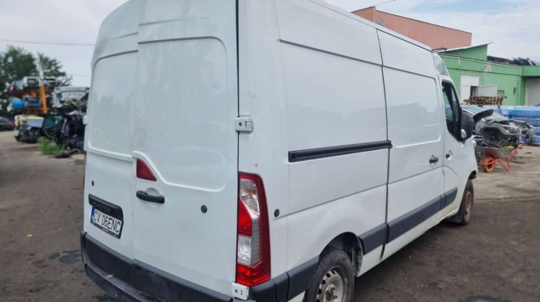 Centuri siguranta fata Renault Master 2013 autoutilitara 2.3 dci