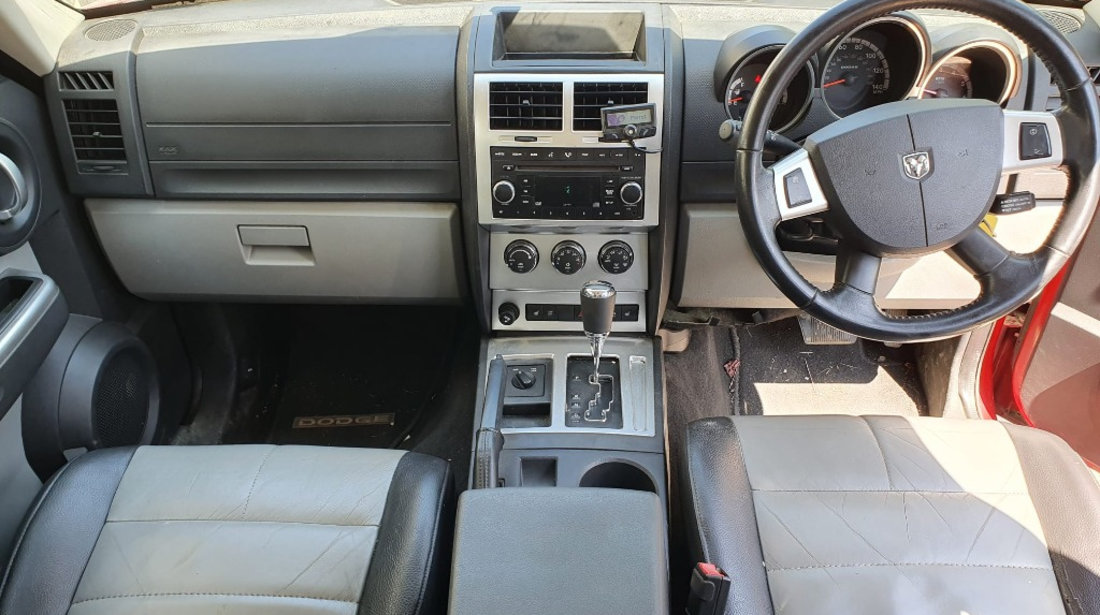 Centuri siguranta spate Dodge Nitro 2008 4x4 ENS 2.8 CRD