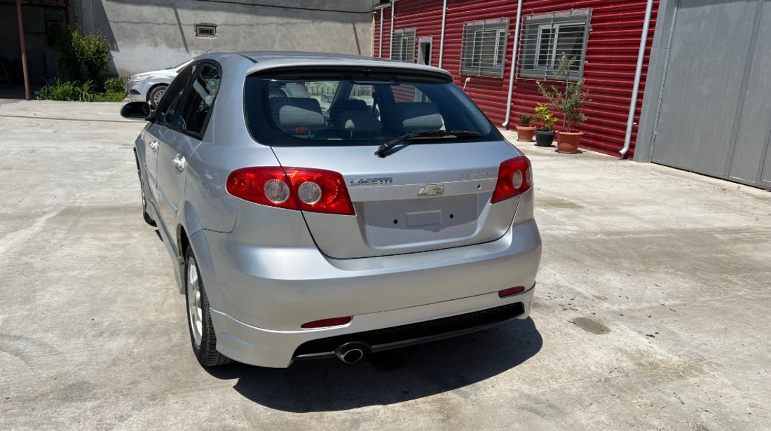 Chedere Chevrolet Lacetti 2008 HATCHBACK 1.4 BENZINA
