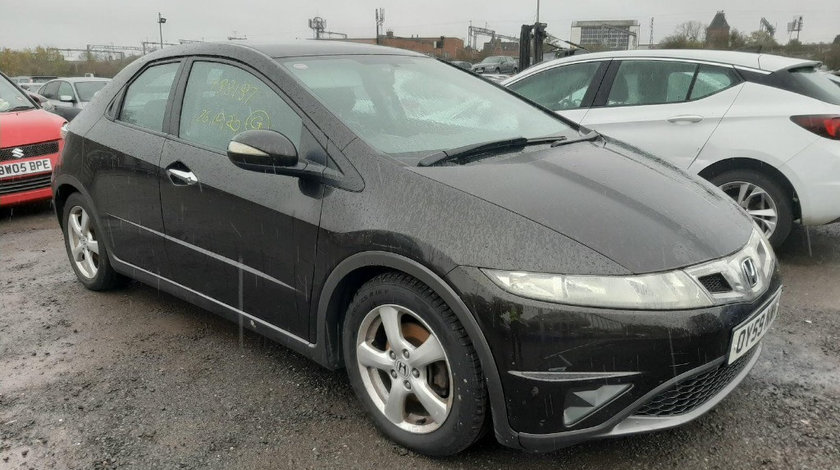 Chedere Honda Civic 2009 Hatchback 1.8 SE