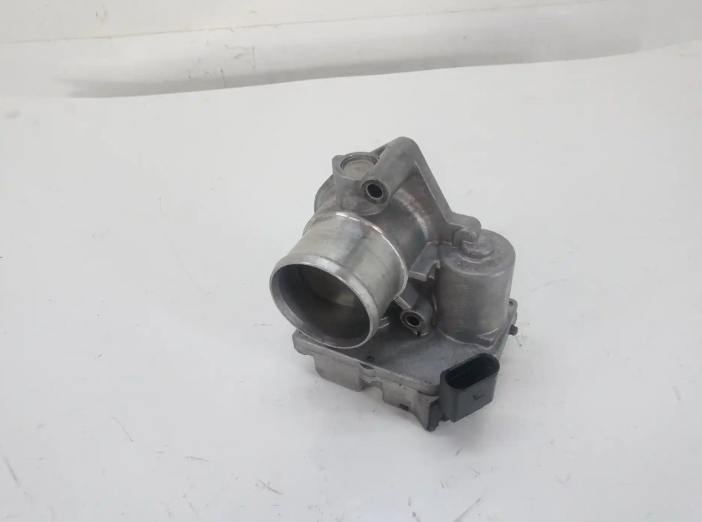 Clapeta acceleratie 7701062300 Renault Master 2.5 DCI cod motor G9U an fab. 2006 - 2010