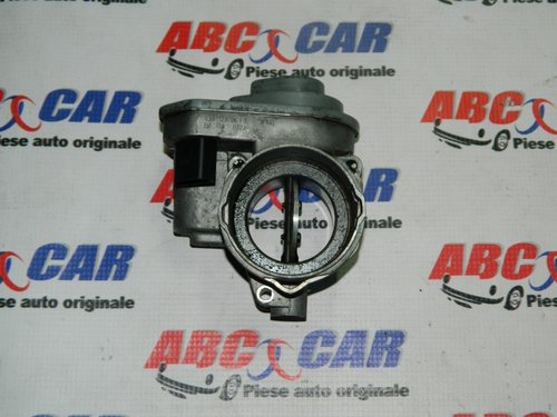 Clapeta acceleratie Audi A3 8P 1.9 TDI cod: 038128063L model 2008