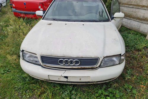 Clapeta acceleratie Audi A4 B5 [1994 - 1999] Sedan 1.8 MT (125 hp)