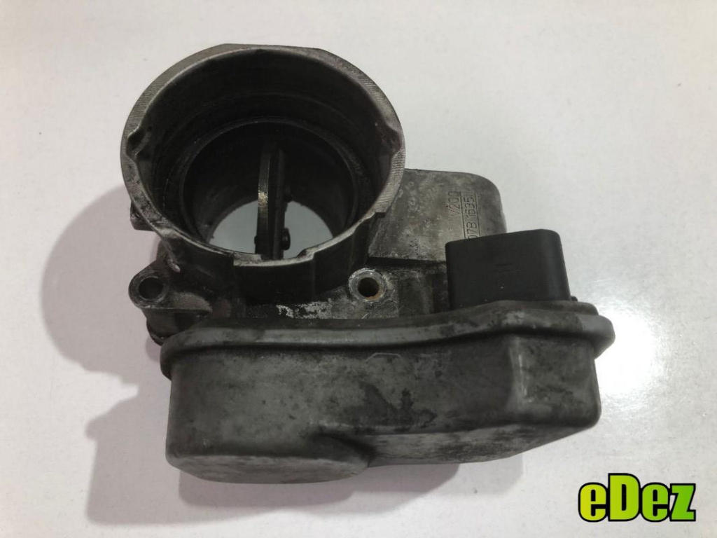 Clapeta acceleratie Skoda Octavia 2 (2004-2008) 2.0 tdi bkc 03g128063b