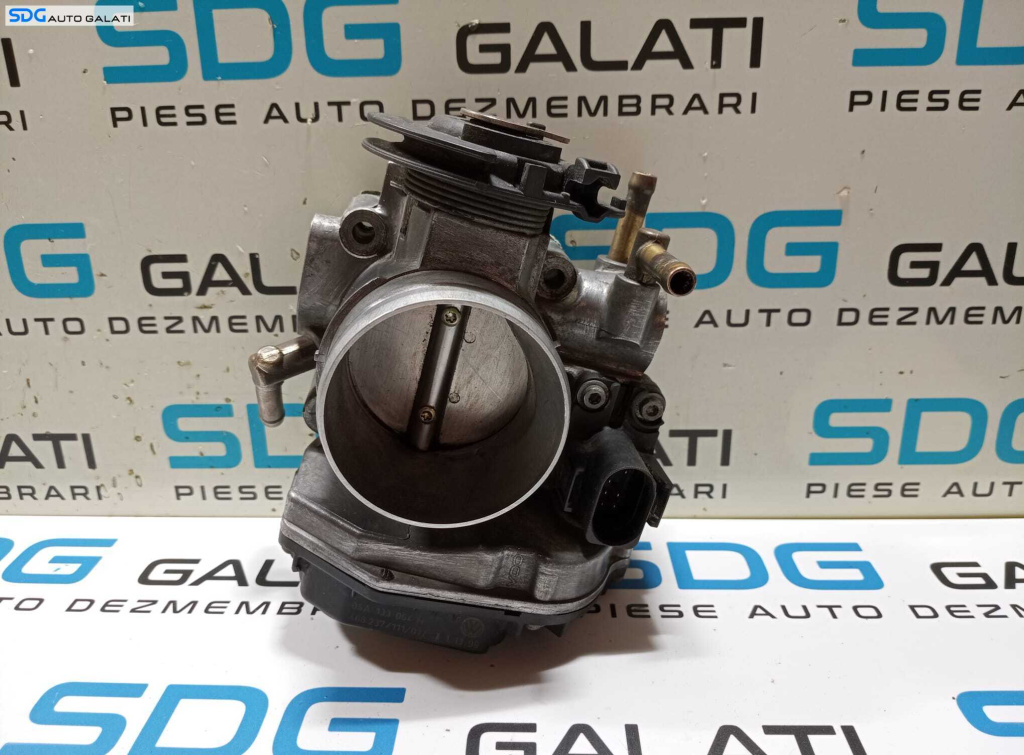 Clapeta Acceleratie Volkswagen Golf 4 2.0 B 1998 - 2005 Cod 06A133064H [M6237]