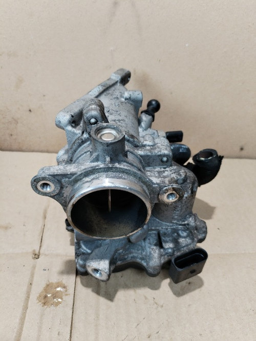 Clapeta acceleratie Volkswagen Jetta 4 2.0TDI CUU 04L128059AA