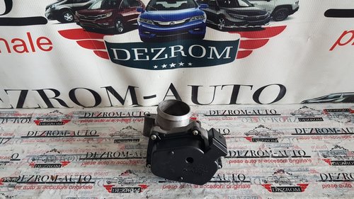 Clapeta acceleratie VW Touran 1.6TDi 105cp 03l128063q cod motor : CAYC