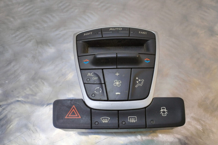 Climatronic / buton avarie 275100002R Renault Laguna 3 [2007 - 2011]