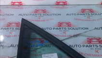 Coltar geam dreapta fata VOLKSWAGEN TOURAN 2003-20...