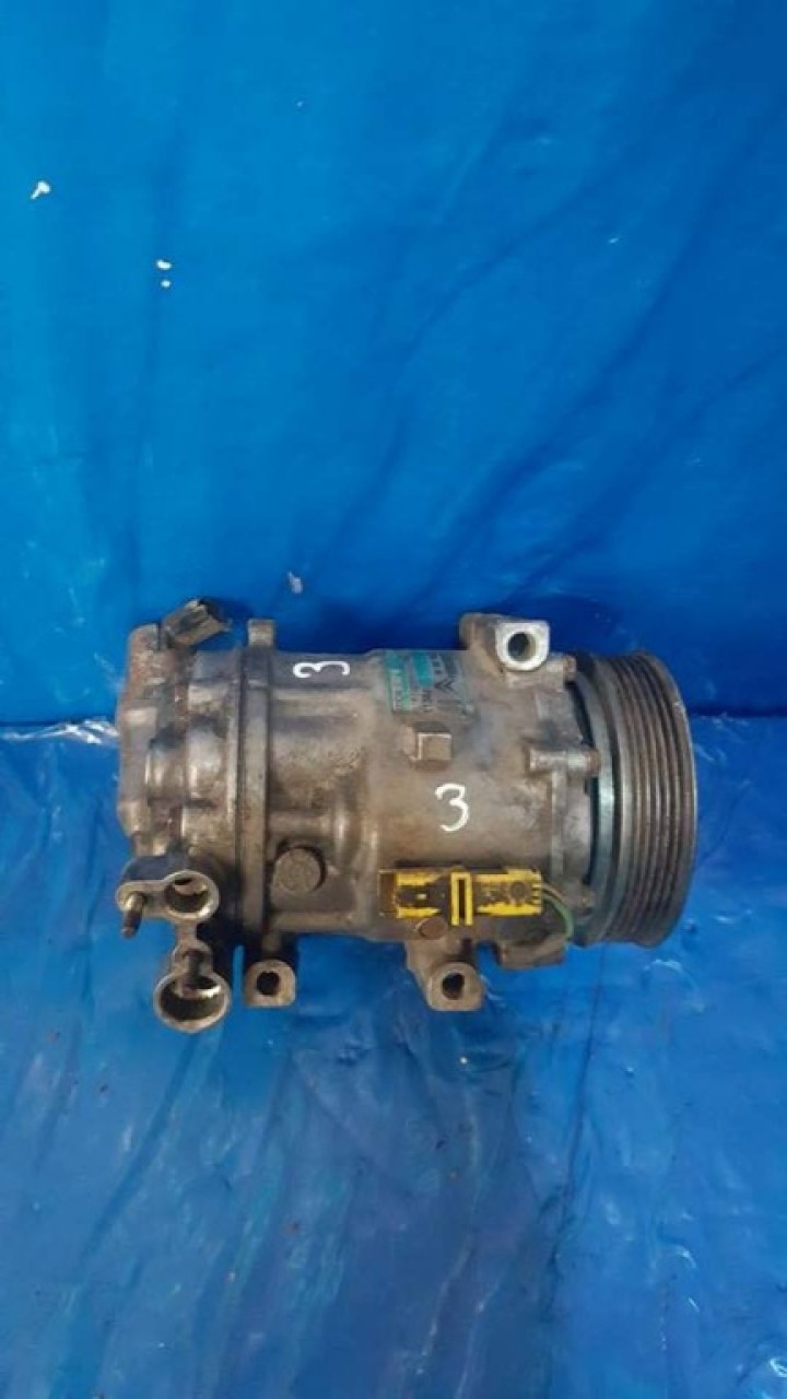 Compresor ac citroen c4 2.0 hdi rhr cod 9656574080