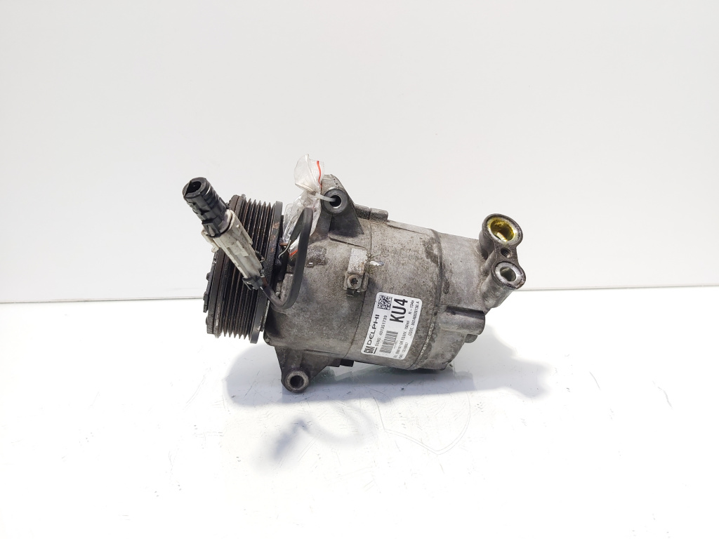 Compresor clima, cod GM13318697, Opel Astra H Combi, 1.9 CDTI, Z19DTH (idi:681909)