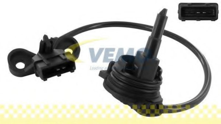 Comutator, lampa marsarier AUDI A4 Avant (8E5, B6) (2001 - 2004) VEMO V10-73-0141 piesa NOUA