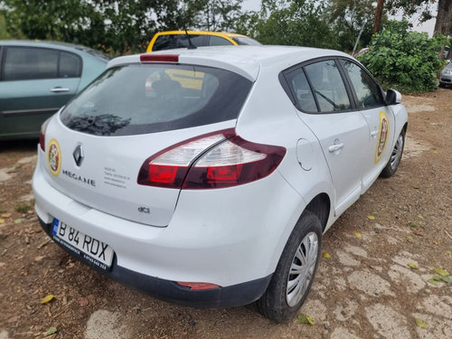 Conducta AC Renault Megane 3 2016 hatchback 1.5 dci