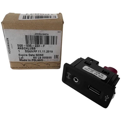 Conector Auxiliar Usb / Jack Oe Volkswagen Sharan 2 2010→ 5G0035222F