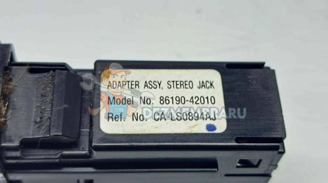 Conector auxiliar USB Toyota Rav 4 III (ACA3, ACE, ALA3, GSA3, ZSA3) [Fabr 2005-2013] OEM