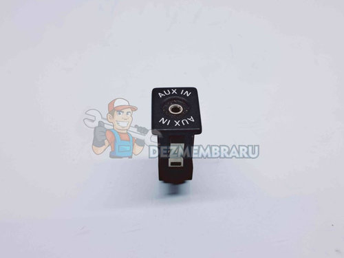 Conector auxiliar USB Volkswagen Passat B7 (365) Variant [Fabr 2010-2014] 5M0035724