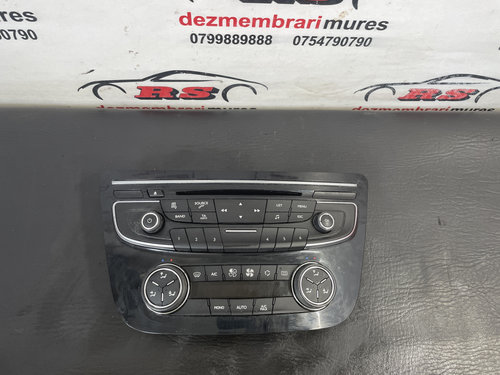 Consola centrala CD player si climatronic Peugeot 508 2.2hdi Automat 205 cp sedan 2014 (E1060945)