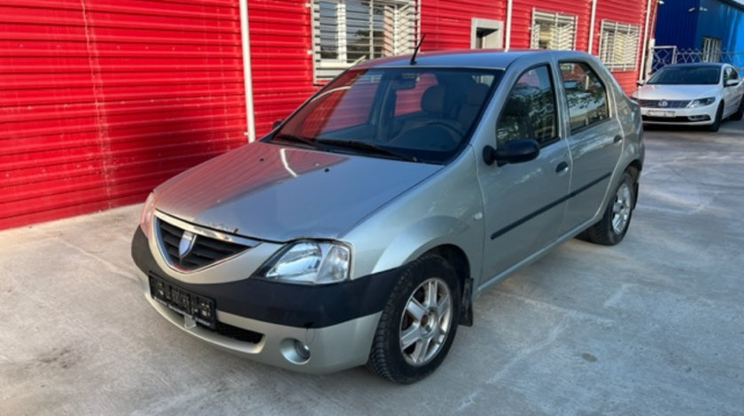 Consola centrala Dacia Logan 2006 Berlina 1.5 dci euro 3