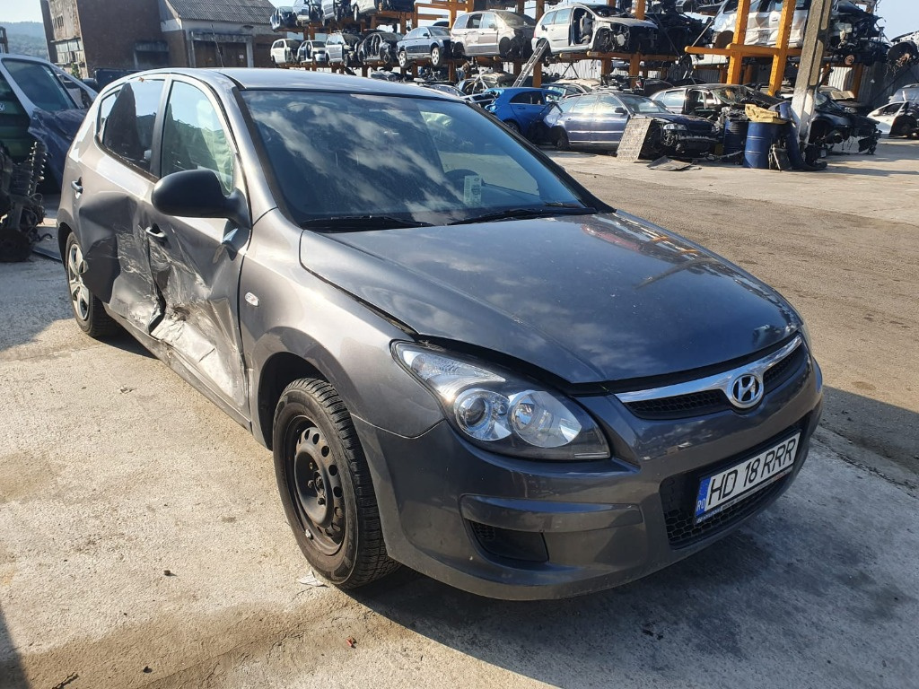 Consola centrala Hyundai i30 2012 hatchback 1.6 crdi