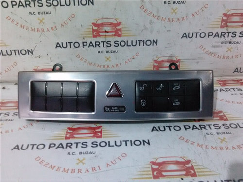 Consola centrala MERCEDES BENZ E CLASS (W211) 2002-2009