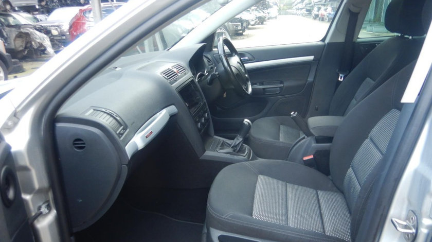 Consola centrala Skoda Octavia 2 2007 COMBI SCOUT 2.0 TDI BMM